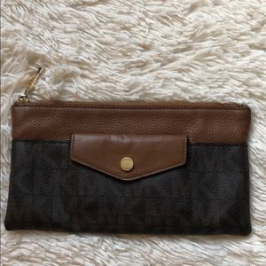 Michael Kors Clutch